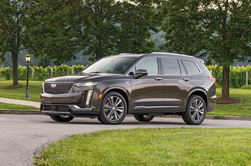 Бензиновый Cadillac XT6 вернётся в строй на фоне слабых продаж электромобилей