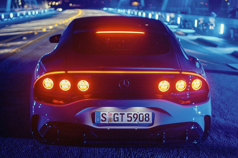 Электрический Mercedes-AMG GT 4-Door Coupe не должен был появиться на свет