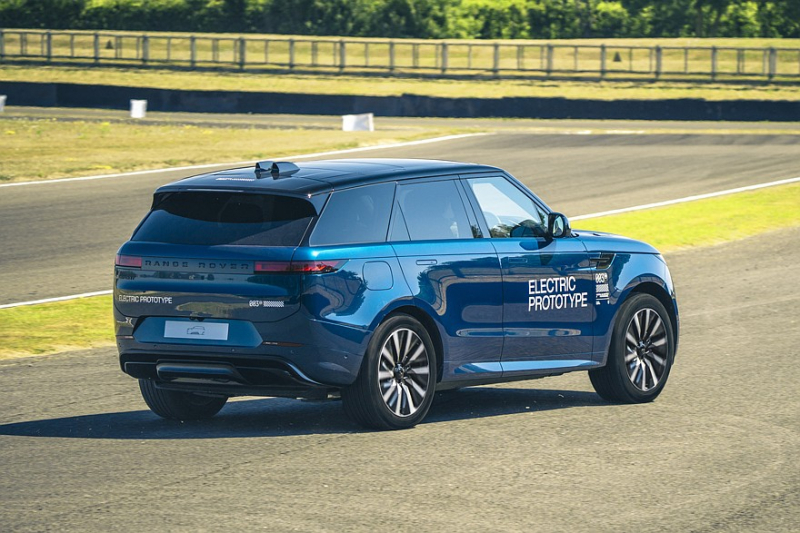 Внедорожник Range Rover Sport Electric готовится к скорому дебюту