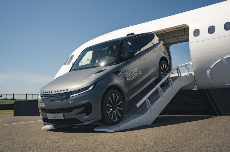 Внедорожник Range Rover Sport Electric готовится к скорому дебюту